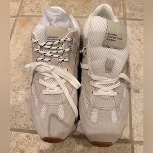 Steve Madden White and Beige Leather Mesh Sneakers Size 10M, $85